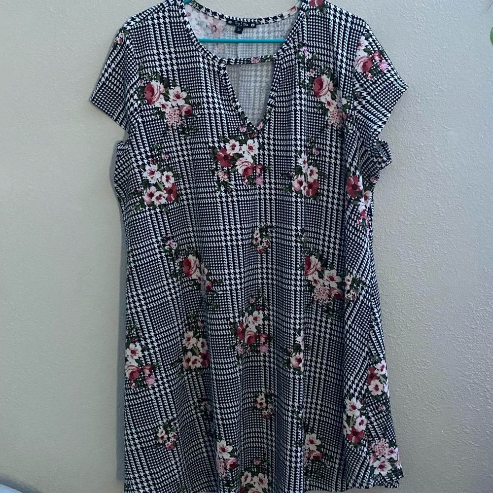 Gingham floral dress